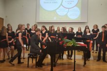Pomladni koncert MMePZ Gimnazije Škofja Loka