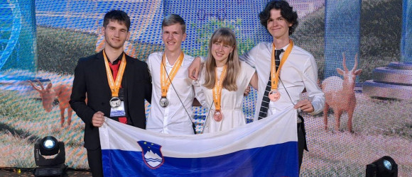 Matej Nastran je uspešno nastopil na 35. mednarodni biološki olimpijadi v Kazahstanu.